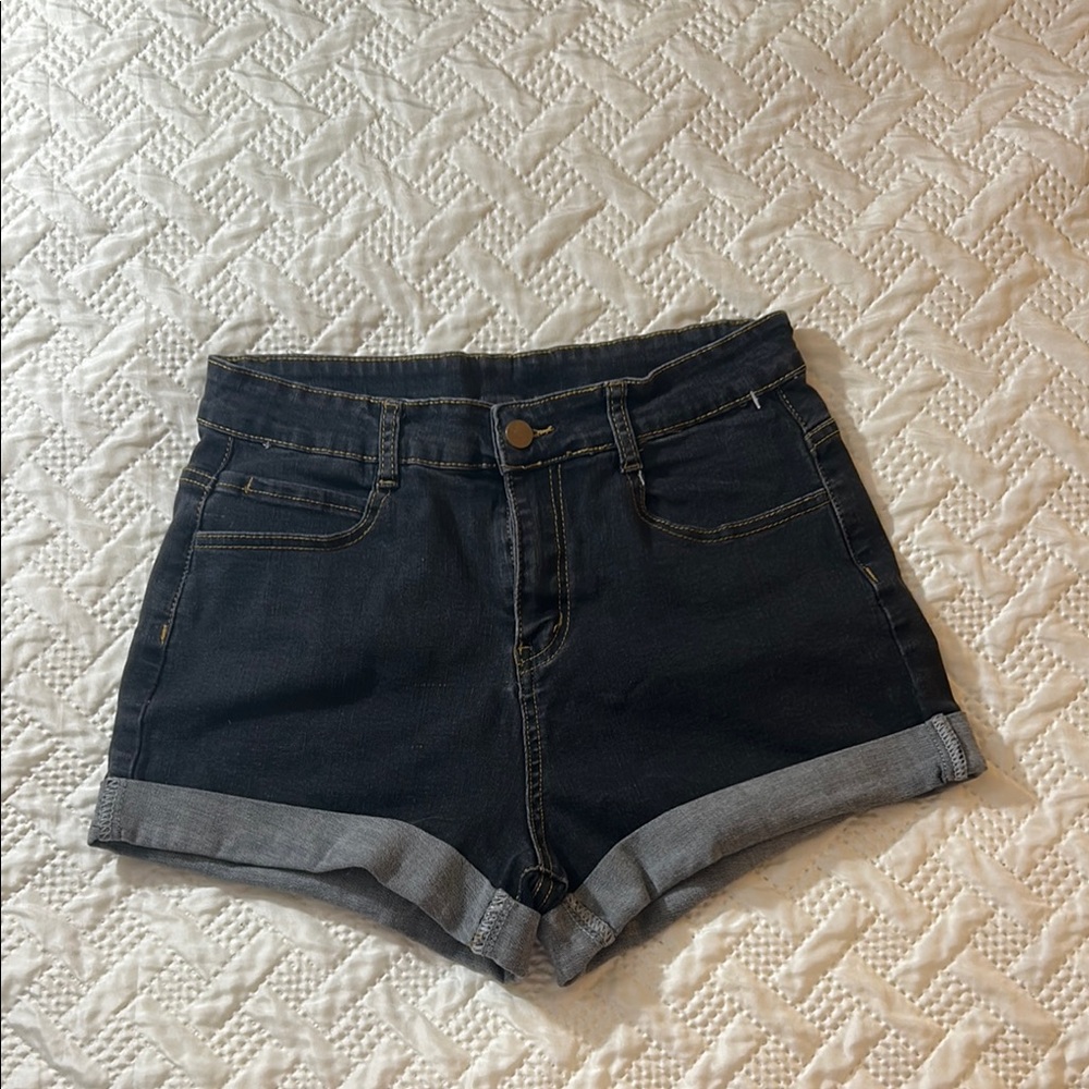 Black High-Waisted Jean Shorts with Cuffed Hems